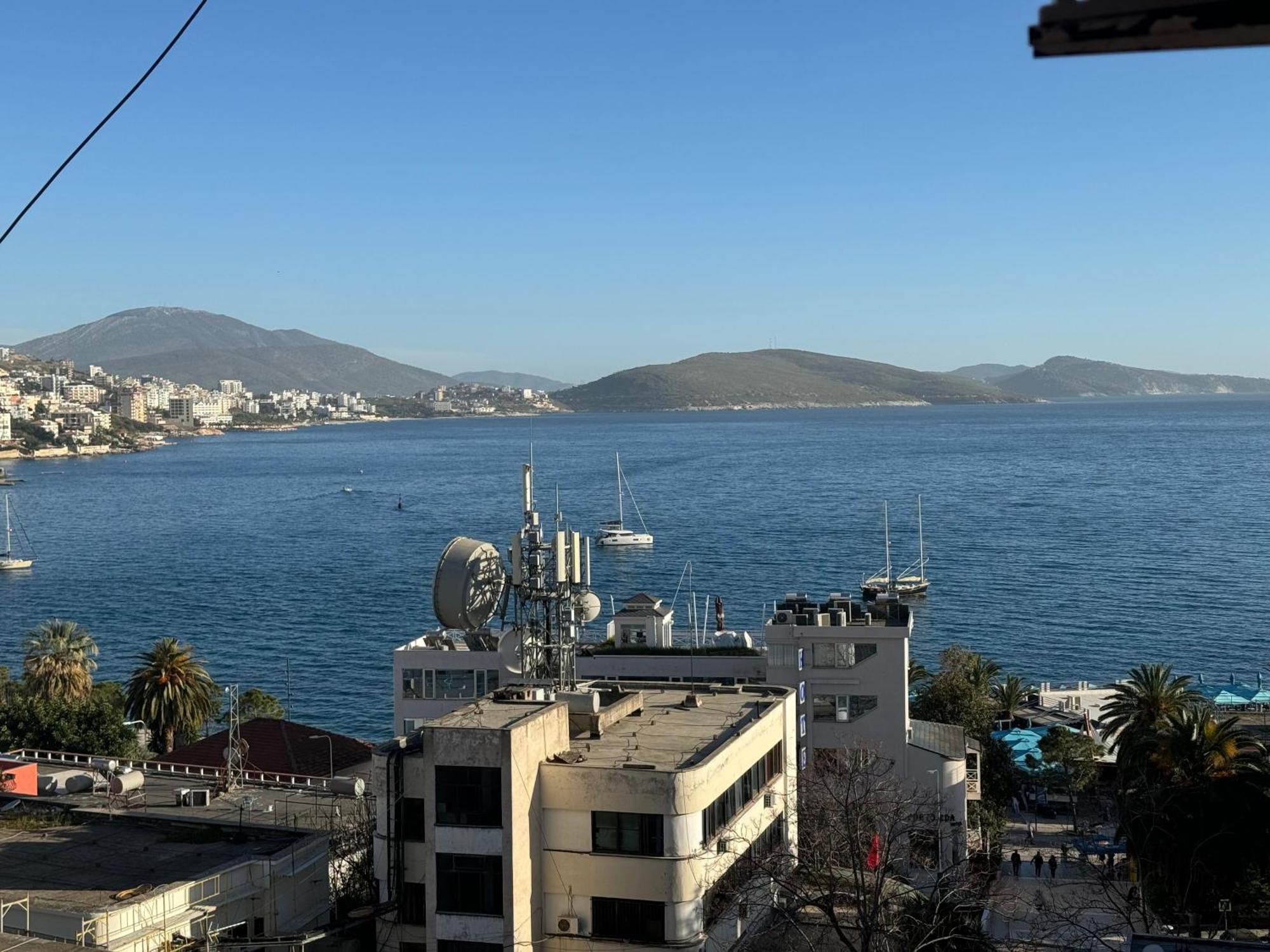 Comfort 1 Apartment Saranda Kültér fotó